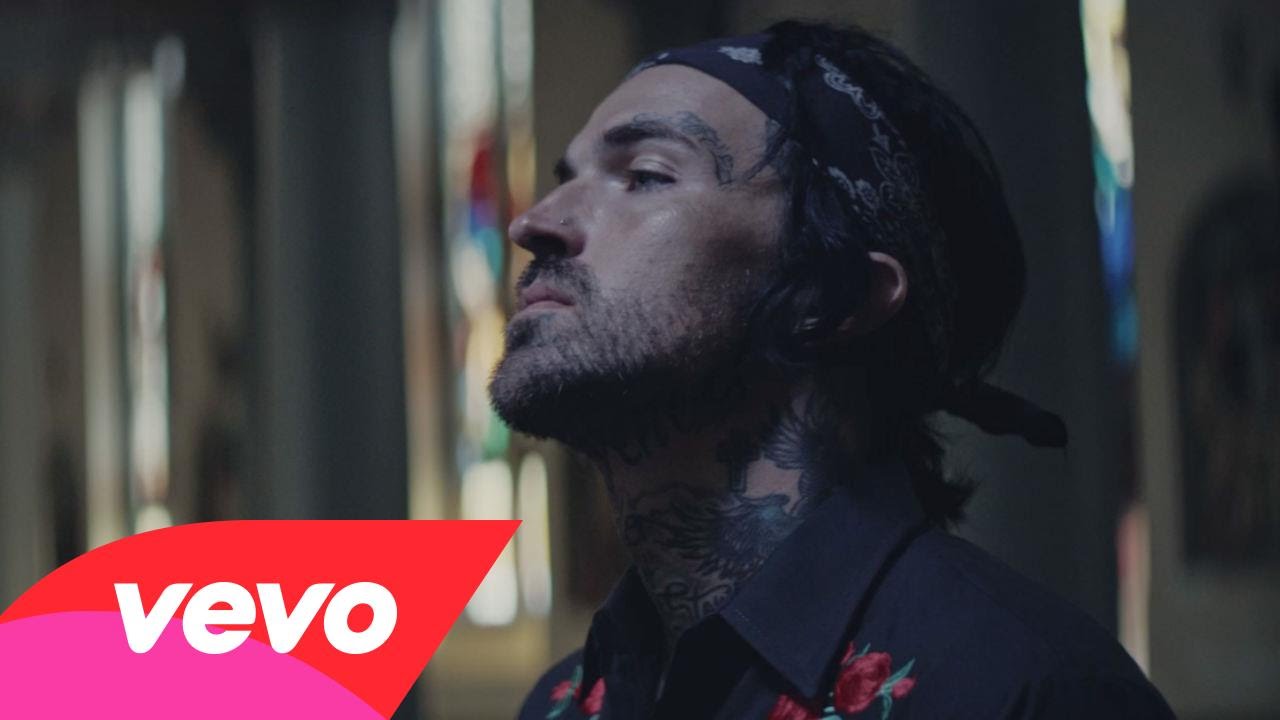 Yelawolf “Best Friend” (ft. Eminem) [Official Video] Faygoluvers